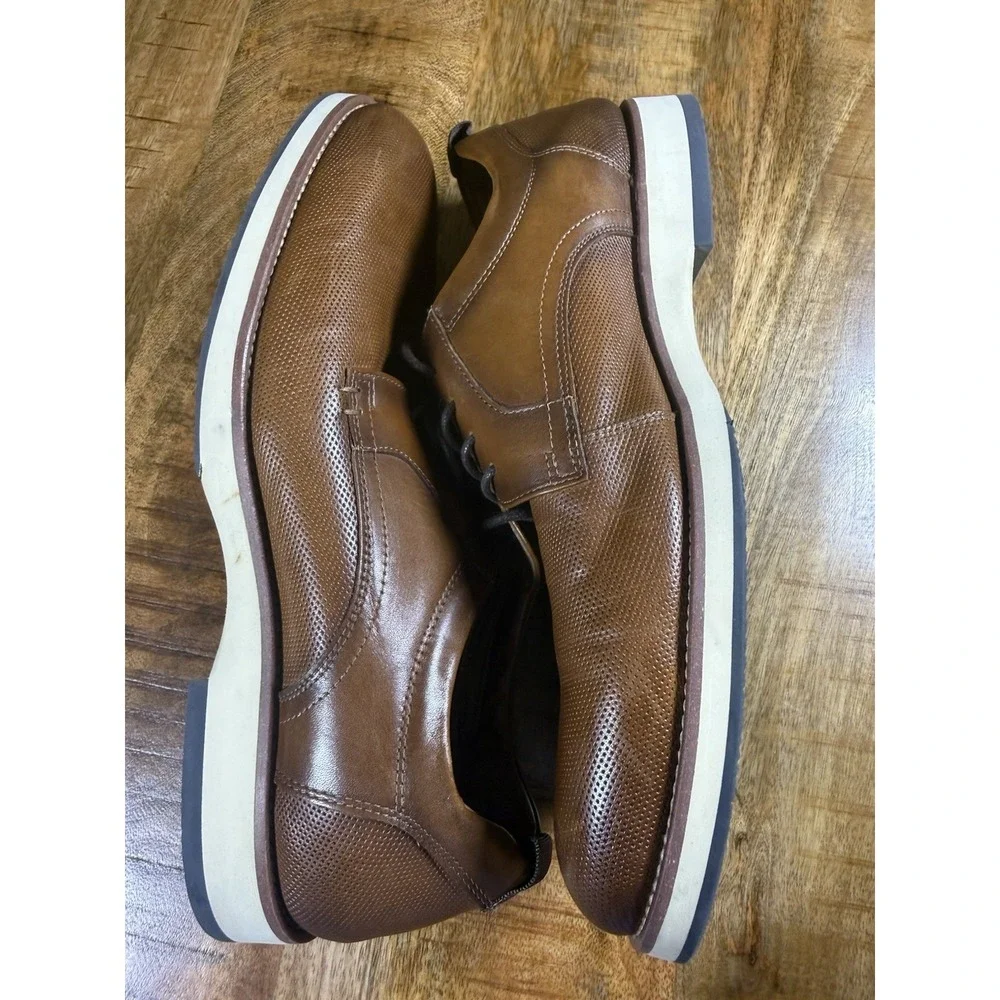 Steve Madden Cedrick Men's Size 10 Brown Leather Oxford Dress Shoes Perforated